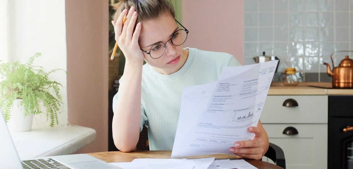 Como sair da inadimplência