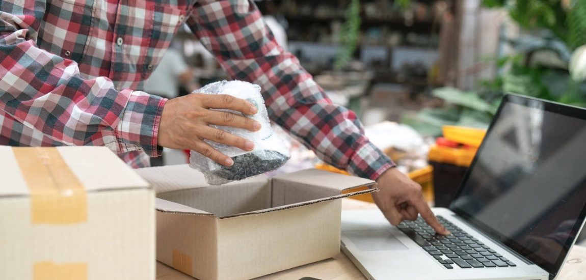 Quais são os riscos de vender uma mercadoria sem nota fiscal?